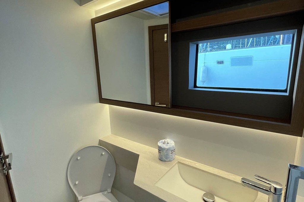 Yacht LAGOON - 50 "Ragnarök"