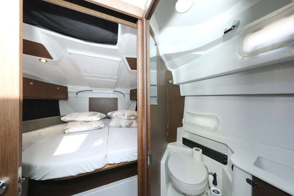 Yacht BENETEAU - Antares 9 OB "Freeya"