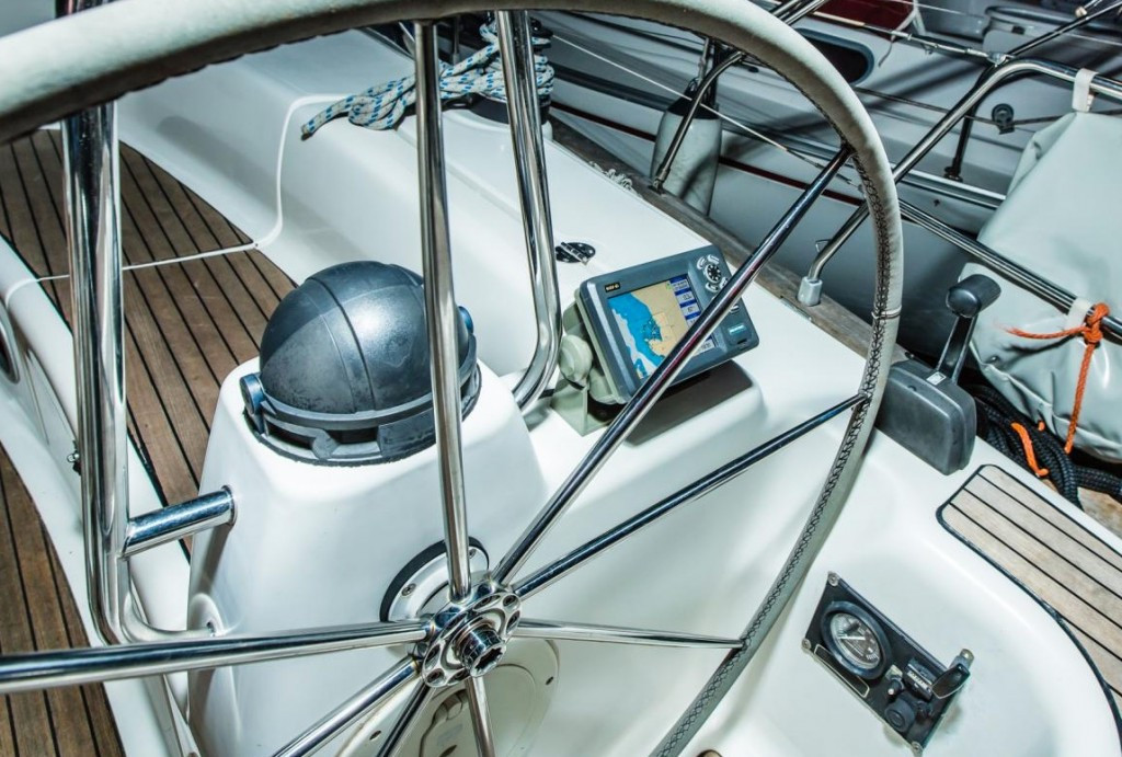 Yacht BAVARIA - 44 "Anis"