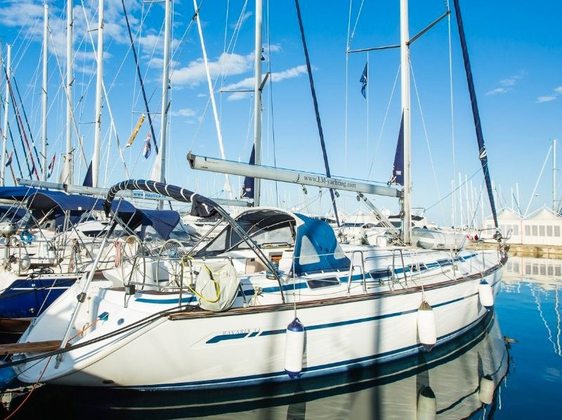 Yacht BAVARIA - 44 "Afrodita"