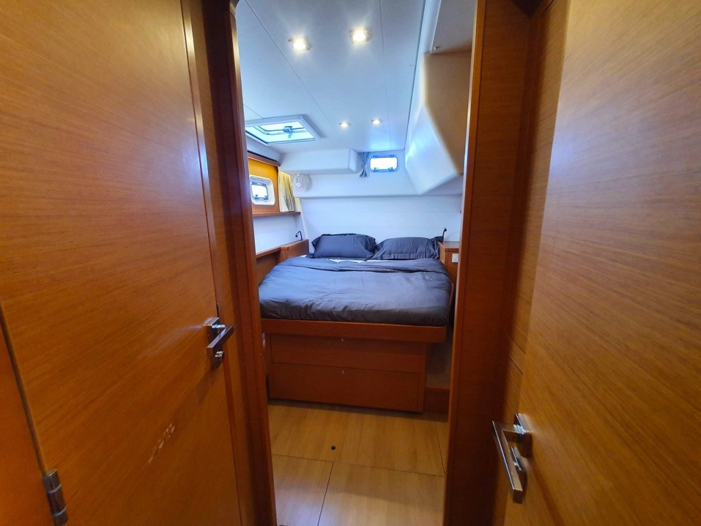 Yacht LAGOON - 450 F "For Sail"