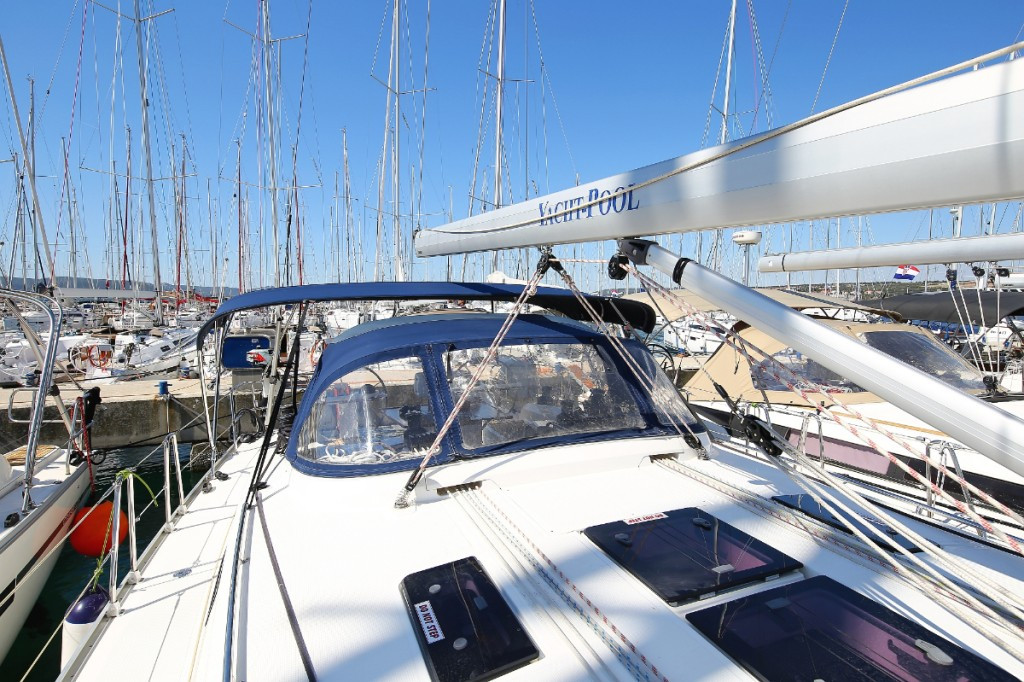 Yacht BAVARIA - Cruiser 45 "Wolke 7"