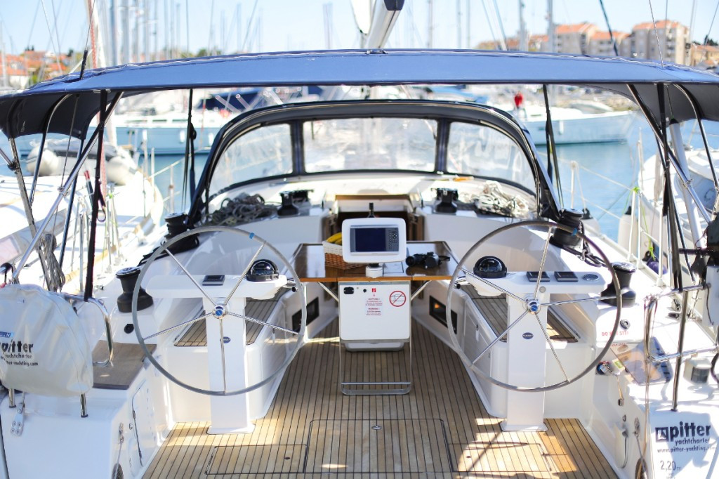 Yacht BAVARIA - Cruiser 45 "Wolke 7"