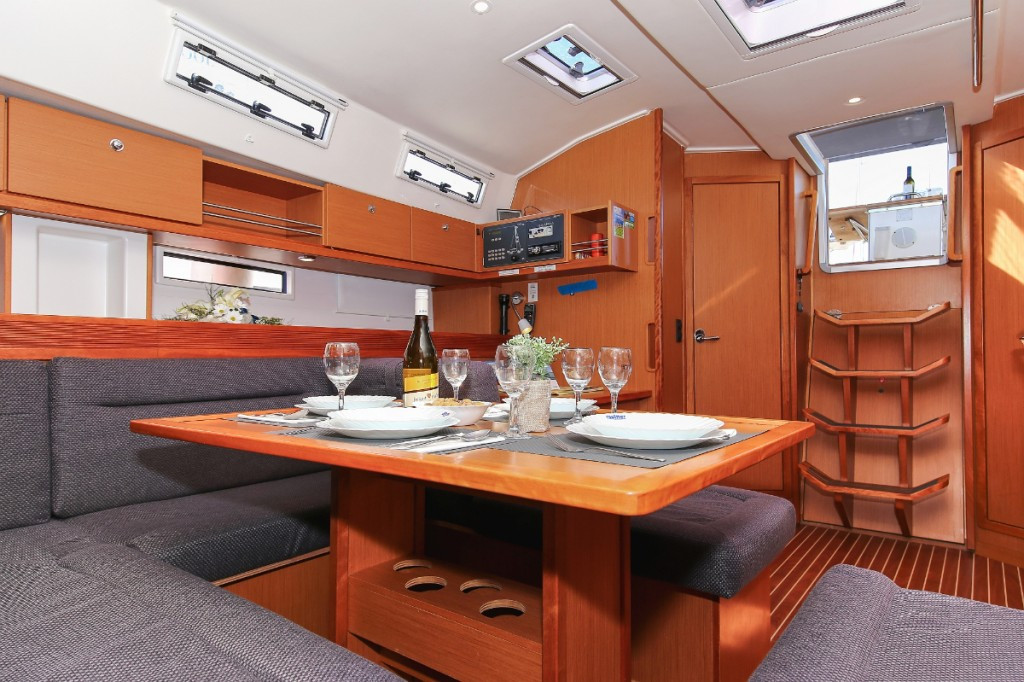 Yacht BAVARIA - Cruiser 45 "Wolke 7"