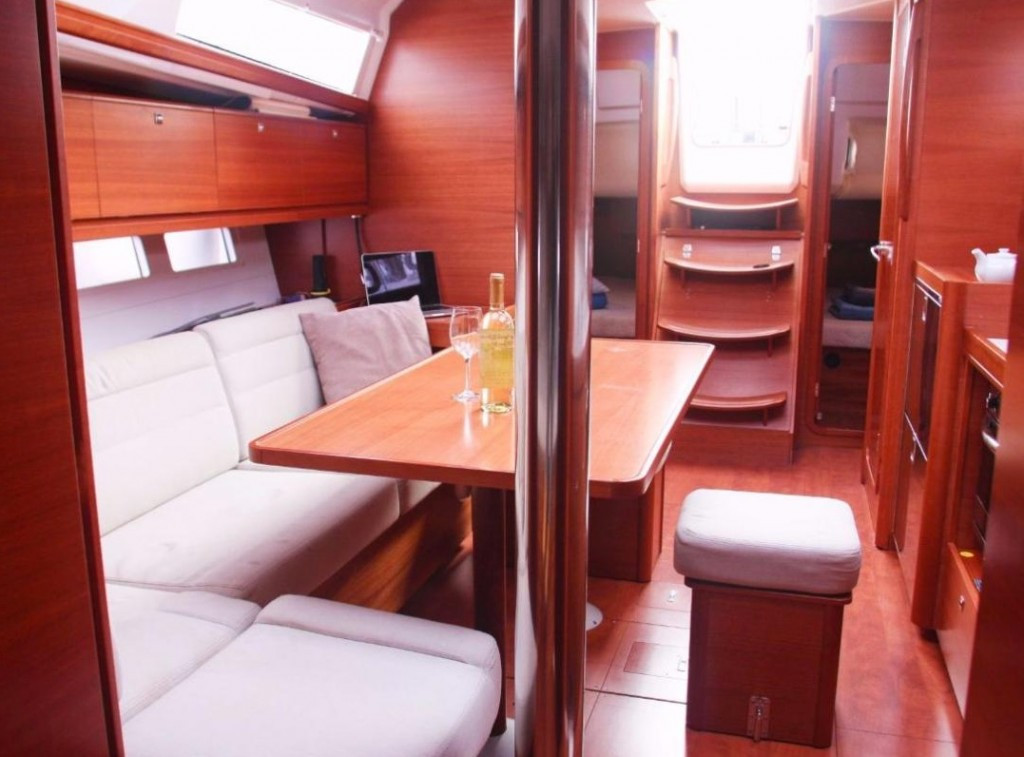 Yacht DUFOUR - 382 Grand Large "Justin"