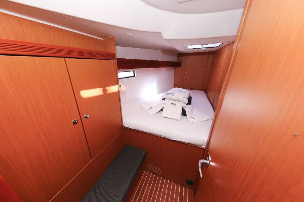 Yacht BAVARIA - Cruiser 45 "Wolke 7"