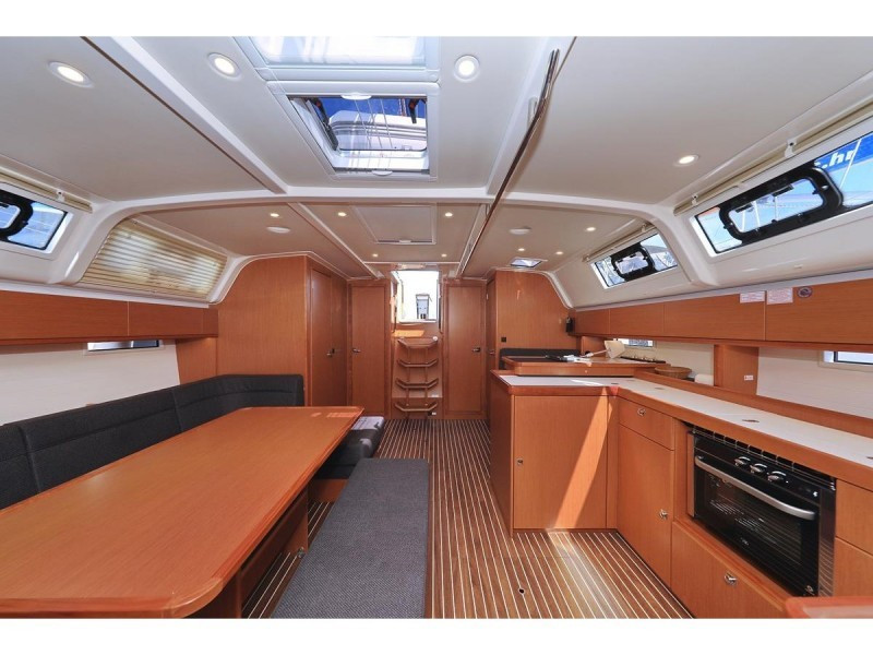 Yacht BAVARIA - Cruiser 51 "Bonnytta"