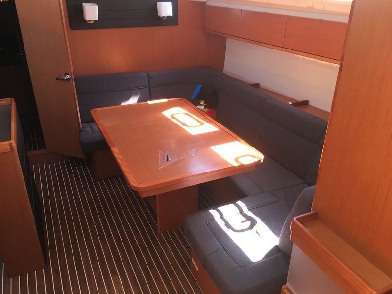 Yacht BAVARIA - Cruiser 46 "Sputnik"