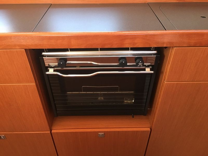 Yacht BAVARIA - Cruiser 46 "Sputnik"