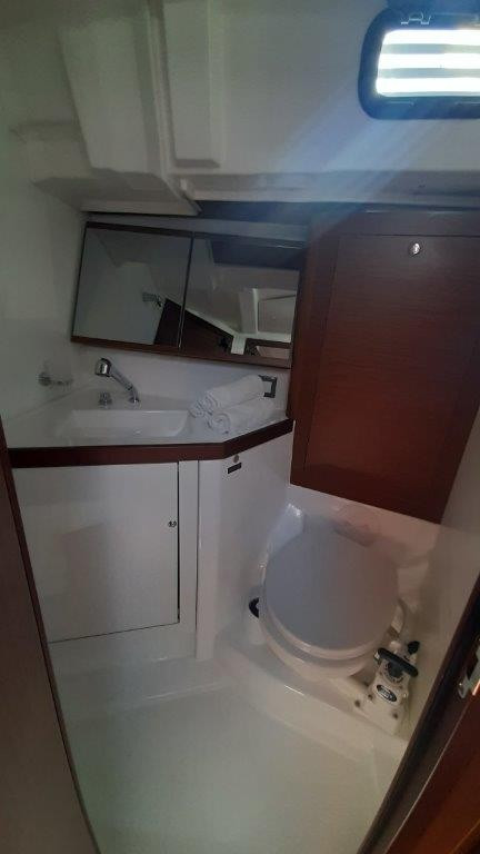 Yacht BENETEAU - Oceanis 46.1 "Nauti Buoy"