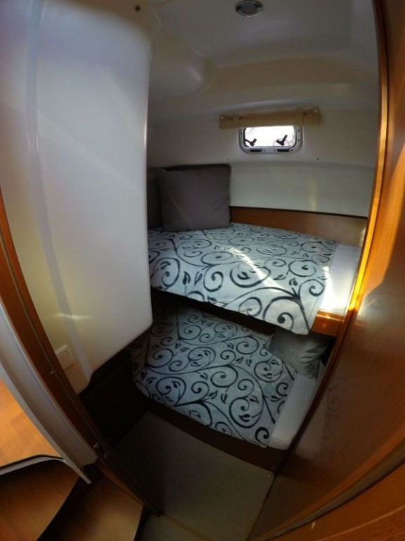 Yacht BENETEAU - Antares 30 fly "Lumar"