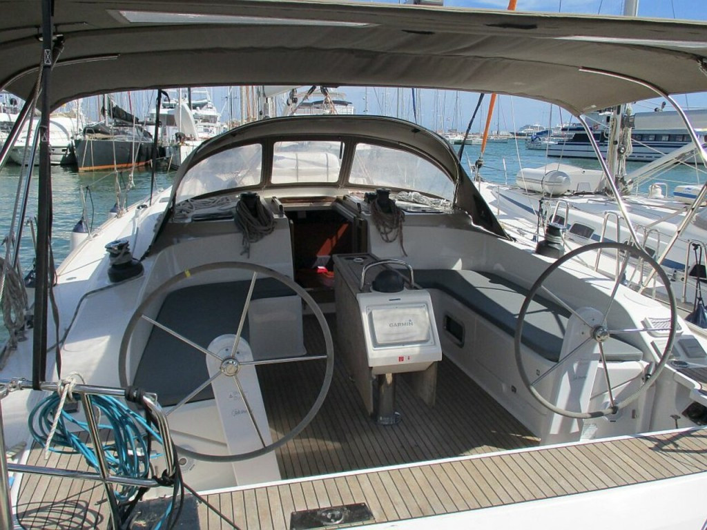 Yacht BAVARIA - Cruiser 46 "Amelva"