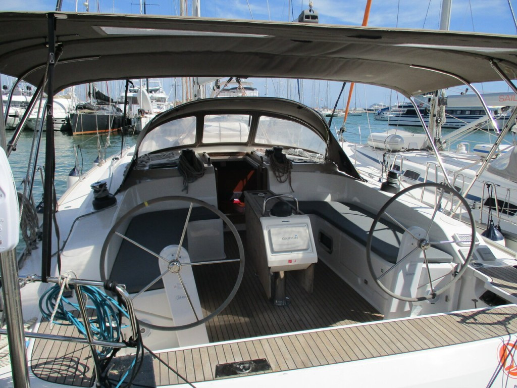 Yacht BAVARIA - Cruiser 46 "Amelva"