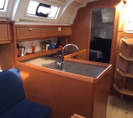 Yacht BAVARIA - Cruiser 37 "Marko"