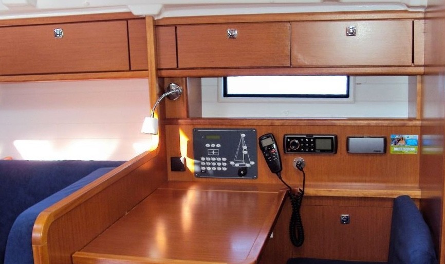 Yacht BAVARIA - Cruiser 41 "Dolce"