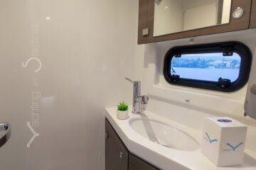 Yacht CATANA - Bali 4.8 "Physeter"