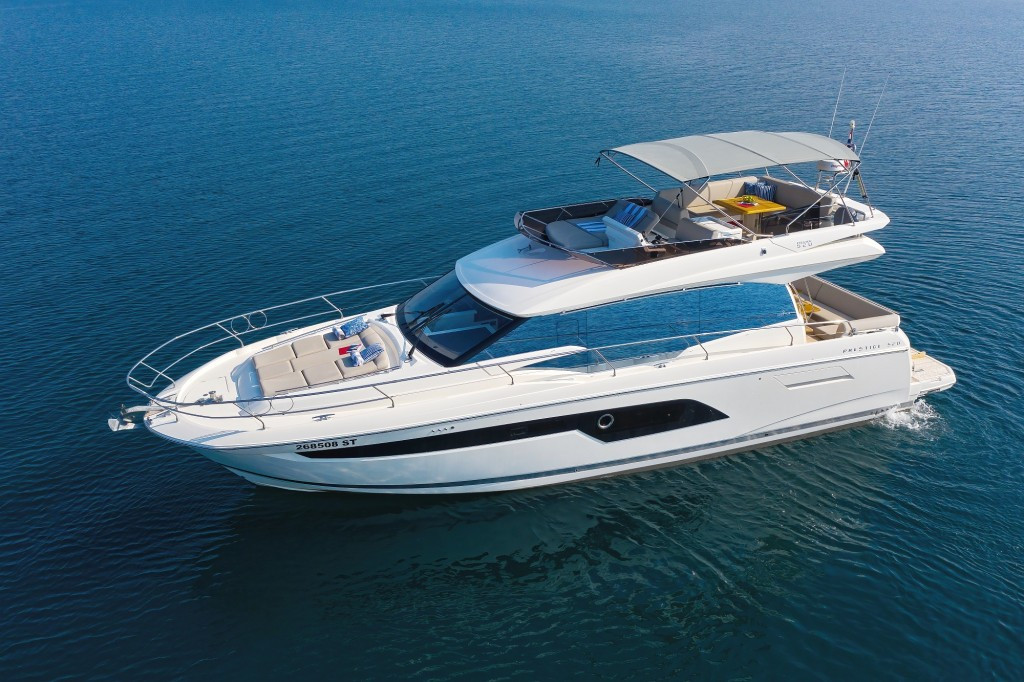 Yacht JEANNEAU - Prestige 520 Flybridge "Aphrodite"