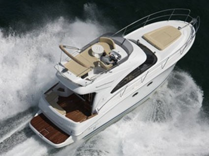 Yacht BENETEAU - Antares 11 Fly OB "Jean"