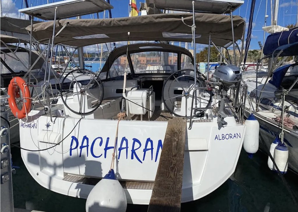 Yacht JEANNEAU - Sun Odyssey 519 "Alboran Pacharán"