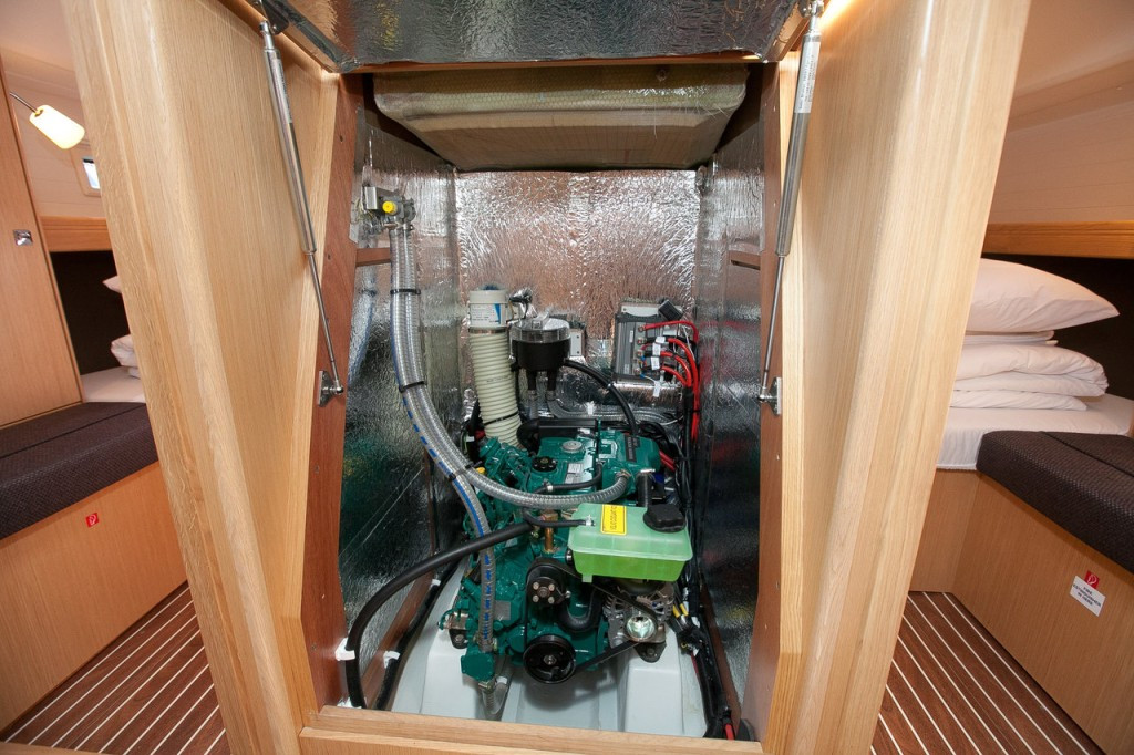 Yacht BAVARIA - Cruiser 34 Style "Opal"