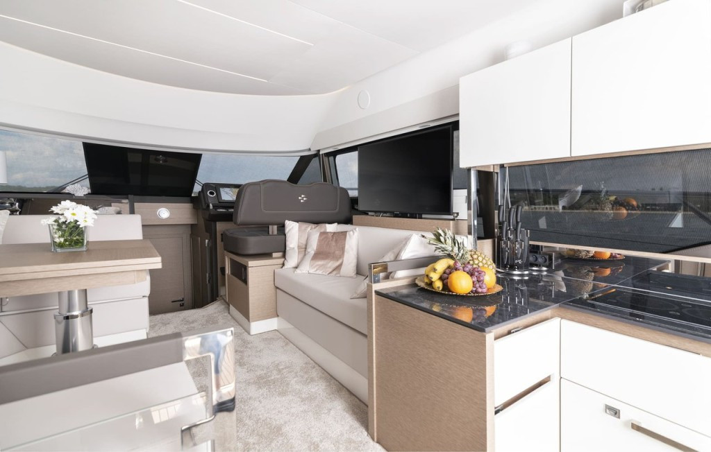 Yacht JEANNEAU - Prestige 460 Fly "Adudu 2"