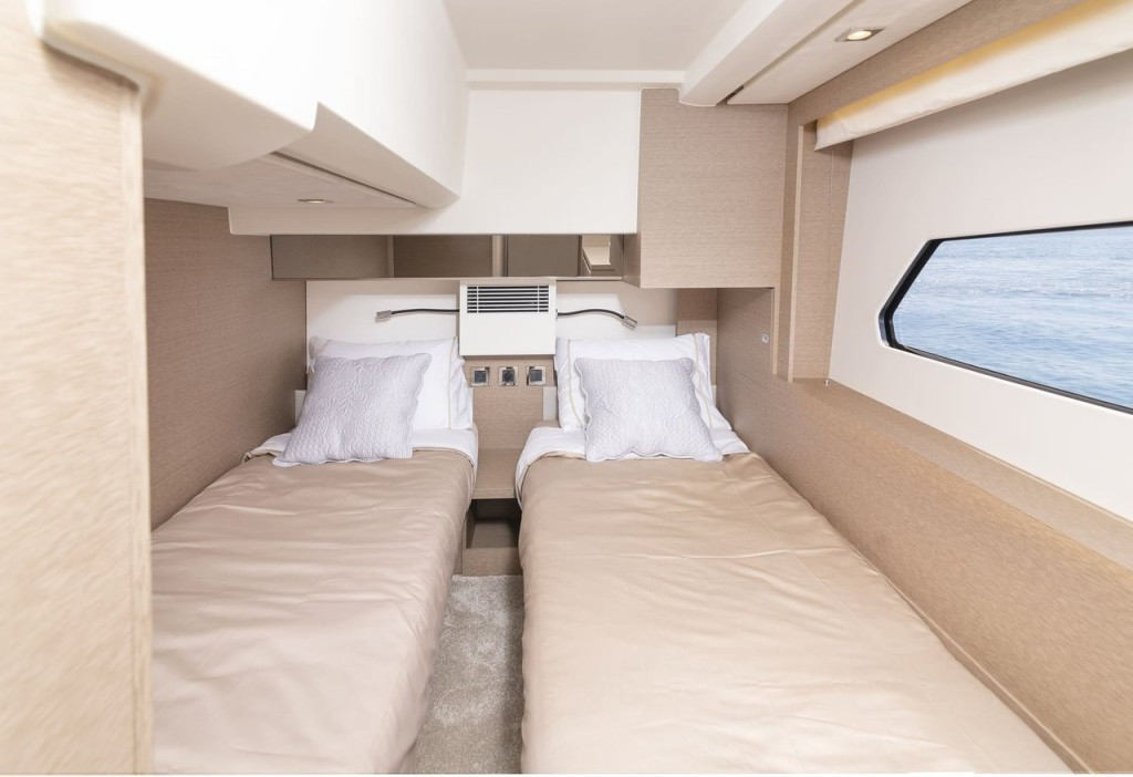 Yacht JEANNEAU - Prestige 460 Fly "Adudu 2"