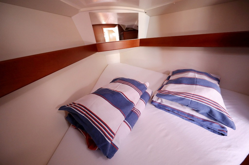 Yacht BENETEAU - Oceanis 34 "Caprice"