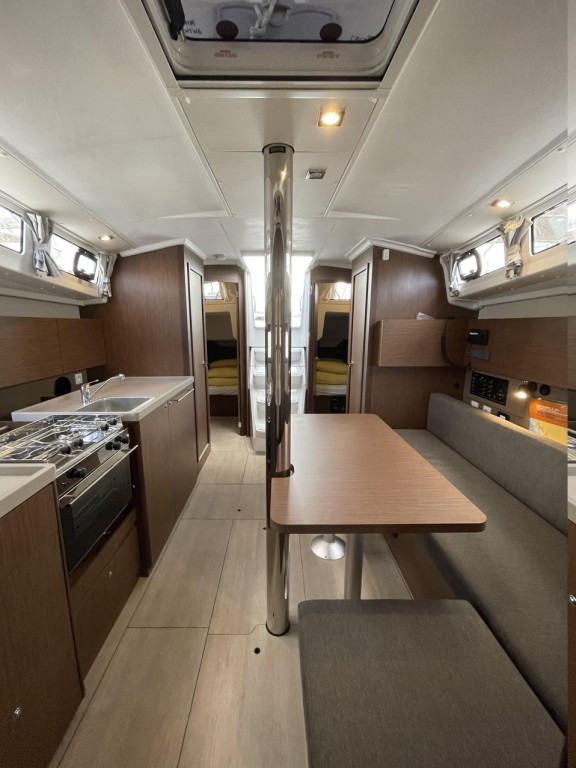 Yacht BENETEAU - Oceanis 38.1 "Cocco"