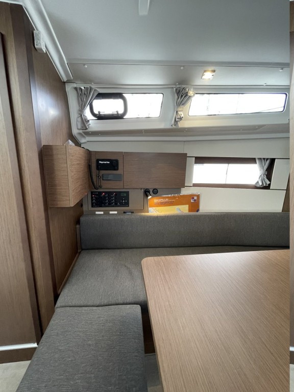 Yacht BENETEAU - Oceanis 38.1 "Cocco"