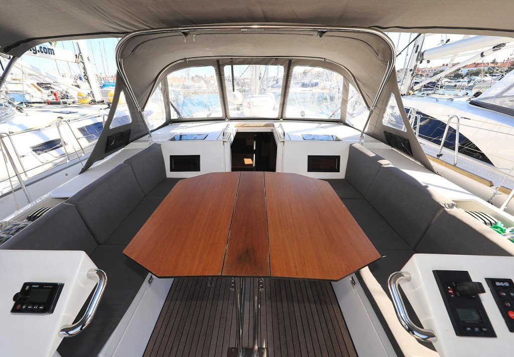 Yacht BAVARIA - C45 Holiday "A. HO. I. one"