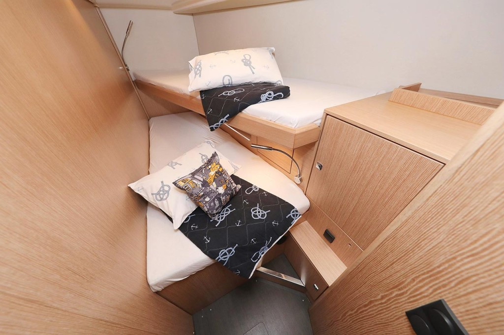 Yacht BAVARIA - C45 Holiday "A. HO. I. one"