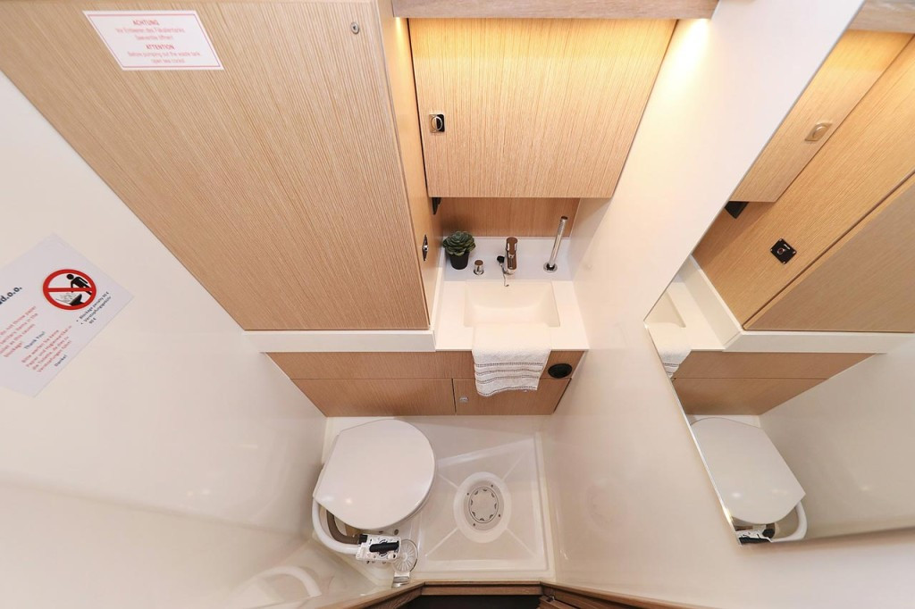 Yacht BAVARIA - C45 Holiday "A. HO. I. one"