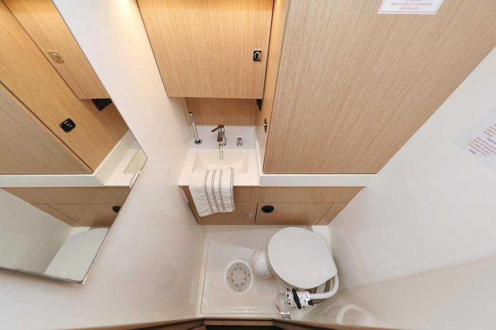 Yacht BAVARIA - C45 Holiday "A. HO. I. one"