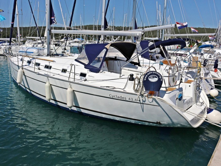 Yacht BENETEAU - Cyclades 43.4 "Levant"