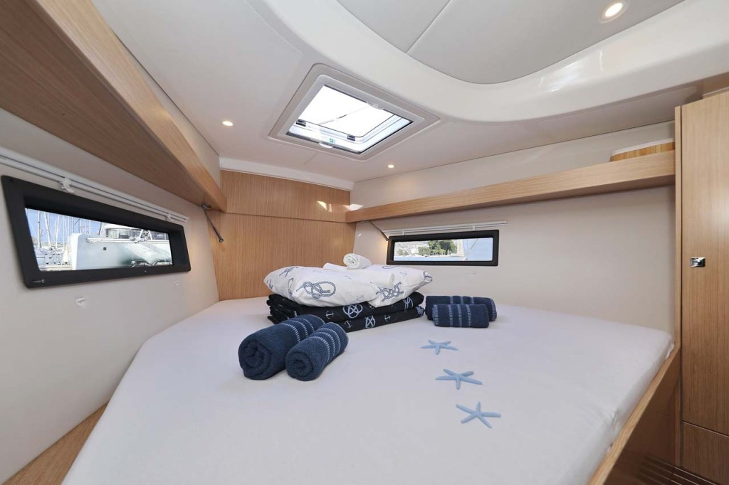 Yacht BAVARIA - C38 Style "Amore"