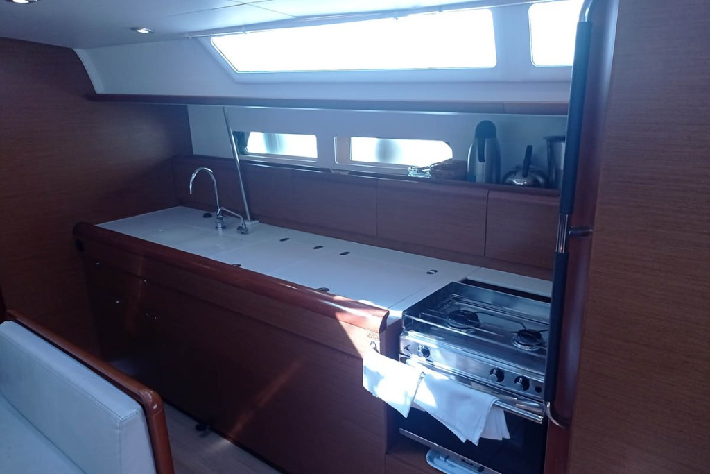 Yacht JEANNEAU - Sun Odyssey 479 "Malin II"
