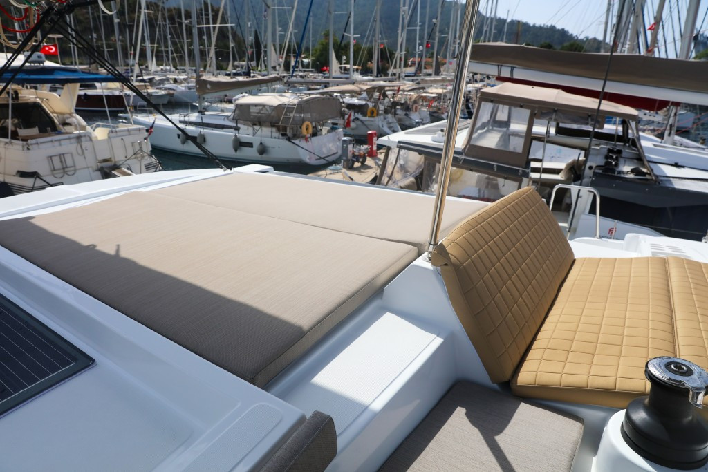 Yacht CATANA - Bali 4.2 "Zephyr"