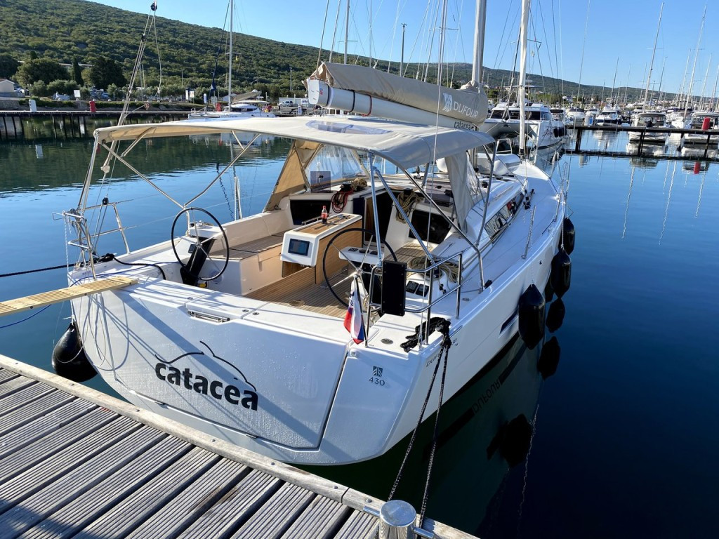 Yacht DUFOUR - 430 Grand Large "Catacea"