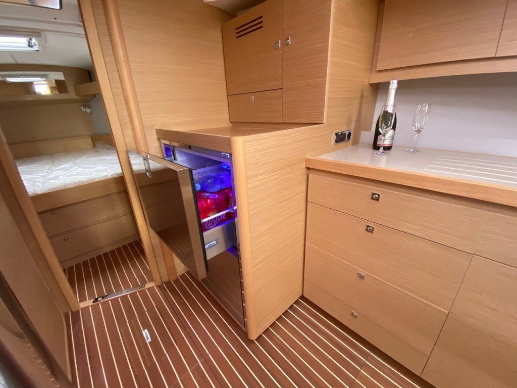 Yacht DUFOUR - 430 Grand Large "Catacea"