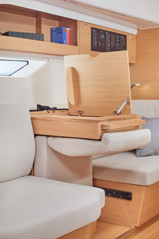 Yacht ELAN - E6 "Odin"