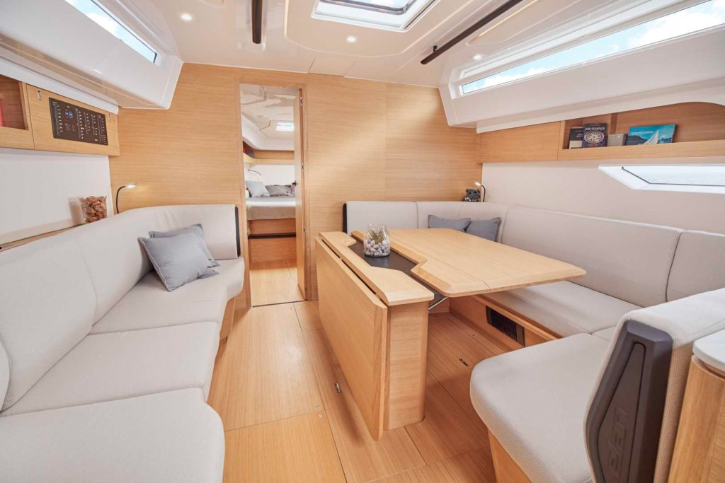 Yacht ELAN - E6 "Odin"