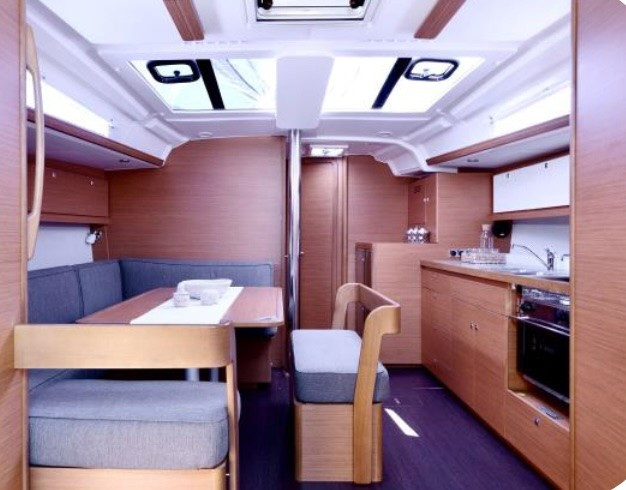 Yacht DUFOUR - 430 Grand Large "Noah"