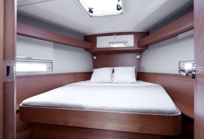 Yacht DUFOUR - 430 Grand Large "Noah"