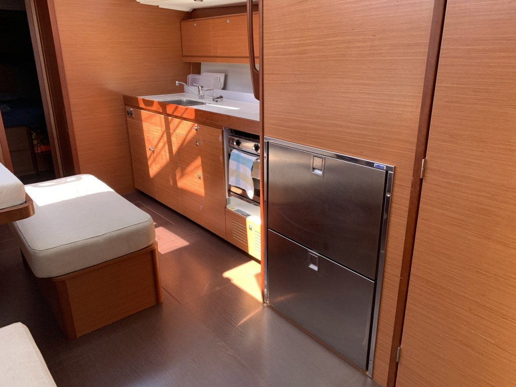 Yacht DUFOUR - 460 Grand Large "Salted Caramel"