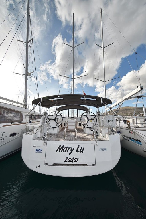 Yacht JEANNEAU - 54 "Mary-Lu"
