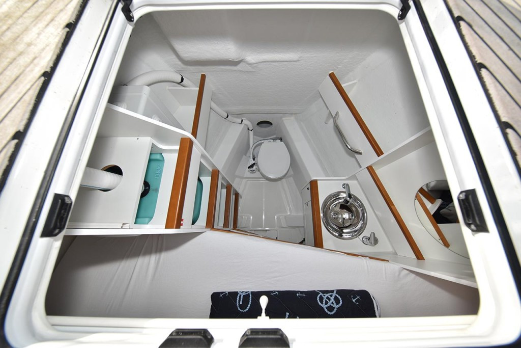 Yacht JEANNEAU - 54 "Mary-Lu"