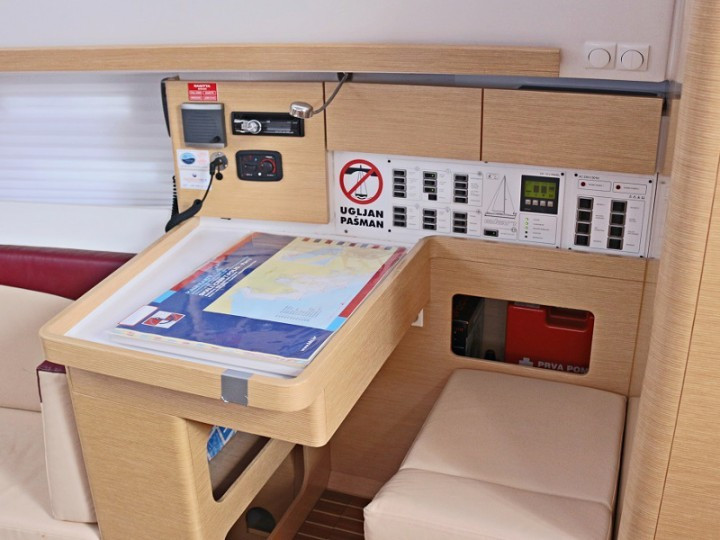 Yacht ELAN - 444 Impression "Sagitta"