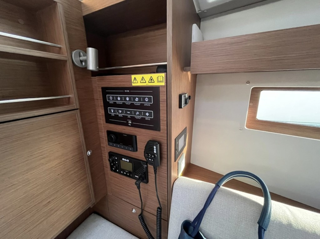 Yacht BENETEAU - Oceanis 34.1 "Rookie"