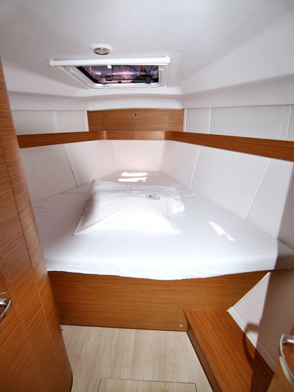 Yacht ELAN - Impression 40 "Lyra"