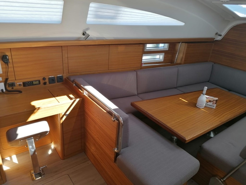 Yacht ELAN - Impression 45.1 "Top Gun"